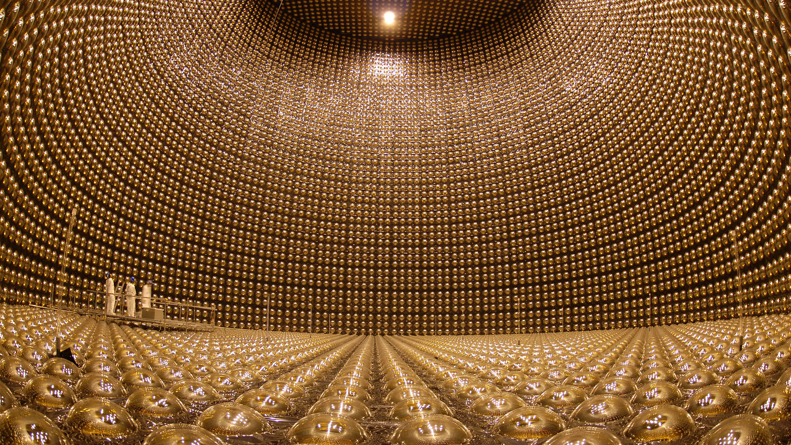 El detector Super-Kamiokande, parte del experimento T2K. / Kamioka Observatory, ICCR, The University of Tokyo