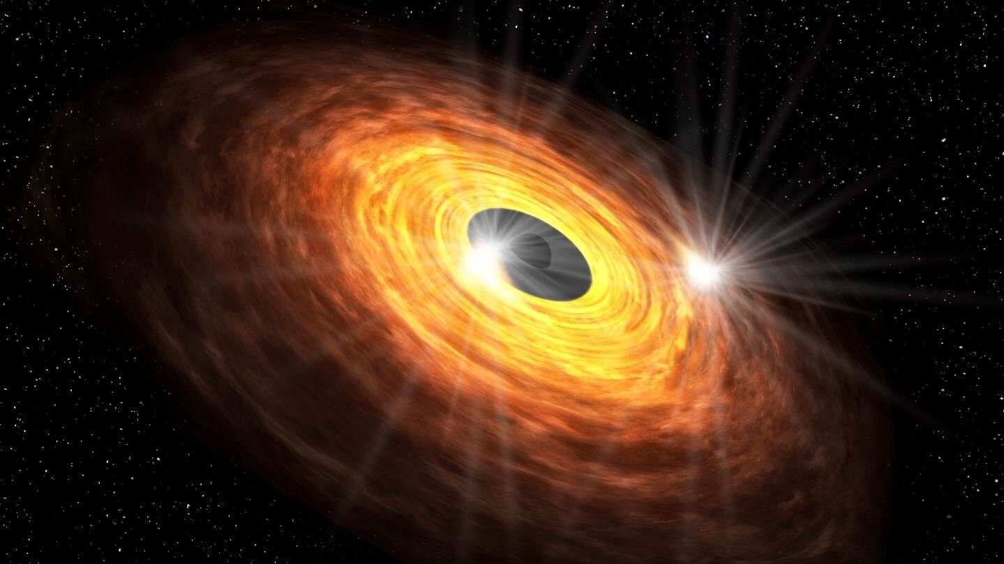 Los puntos calientes que circulan alrededor del agujero negro podrían producir la emisión lumínica casi periódica detectada con ALMA. Universidad Keio.