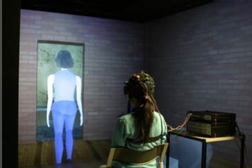 Avatar controlado por el pensamiento. Brain Computer Interface in Highly Immersive Virtual Reality .
