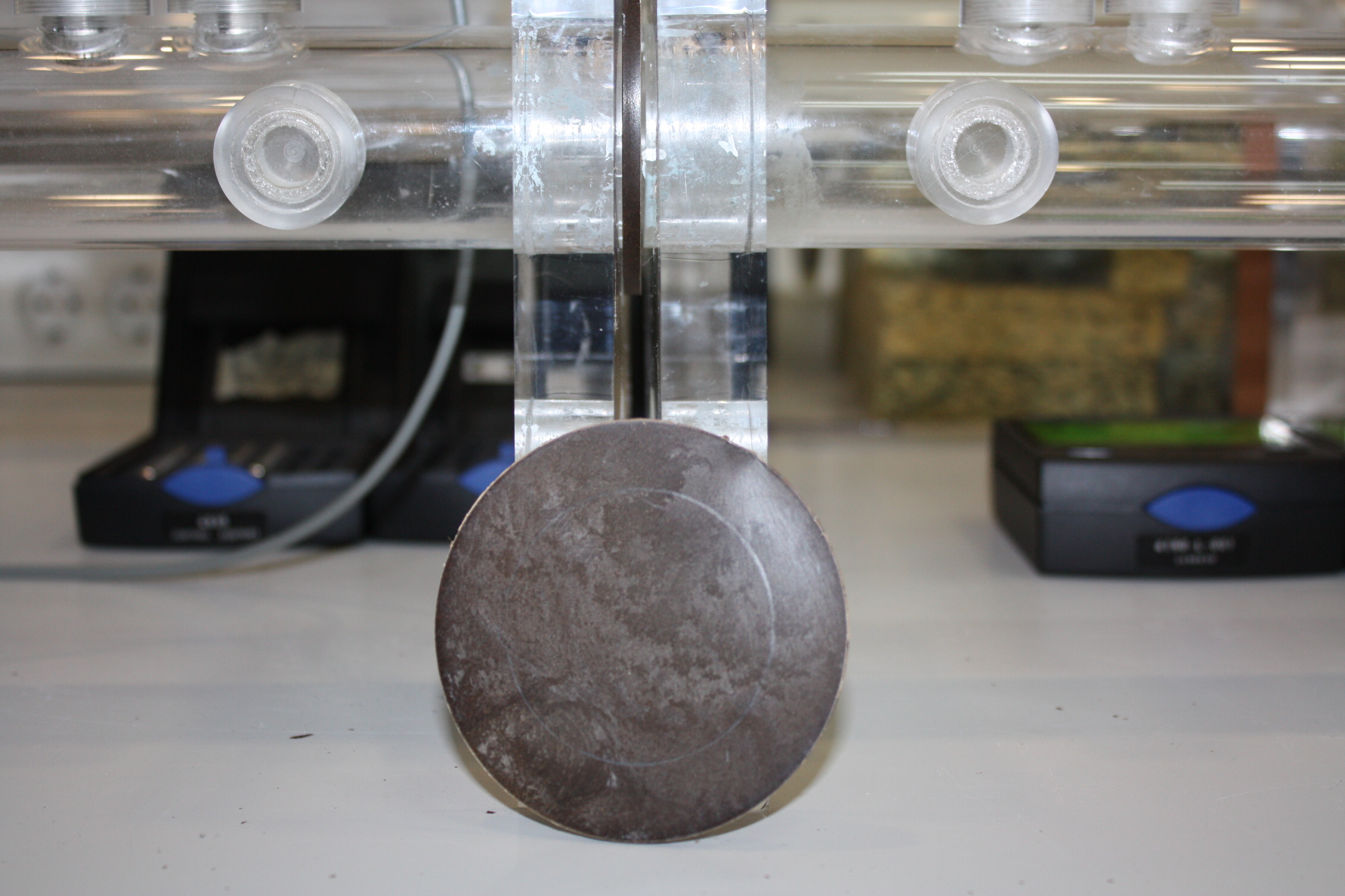 Placa aislante hecha con los restos de la poda del naranjo. Fuente: UPV.