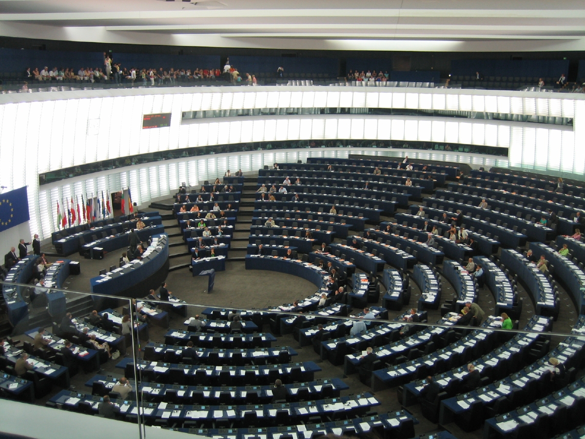 Sede del Parlamento Europeo en Estrasburgo. Imagen: JLogan. Fuente: Wikipedia.