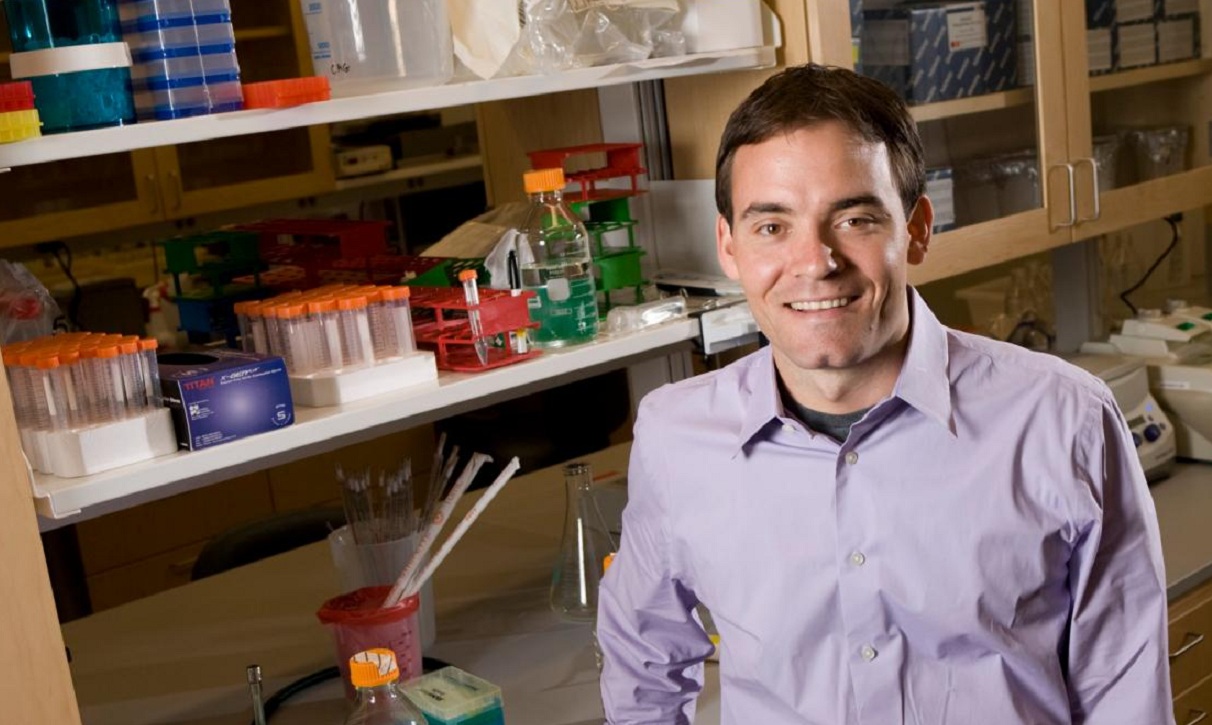 Charles Gersbach, uno de los autores de la investigación con ratones con distrofia muscular de Duchenne. Fuente: Universidad de Duke.