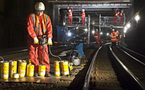 Finísimas placas de fibra de carbono refuerzan el metro de Londres