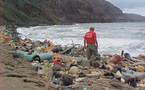 La acumulación de basura plástica está alterando la vida en el oceáno