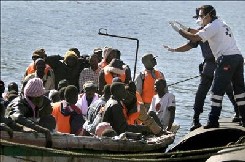 Siguen llegando los africanos