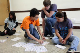 Somos lo que emerge de la relación. Fuente: flickr.com Somos lo que emerge de la relación. Fuente: flickr.com