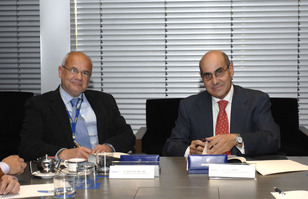 Telefónica y Aspaym crean un servicio de teleatención avanzado Telefónica y Aspaym crean un servicio de teleatención avanzado