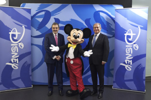 Movistar y Disney, aliados estratégicos en su apuesta por el mejor entretenimiento Movistar y Disney, aliados estratégicos en su apuesta por el mejor entretenimiento