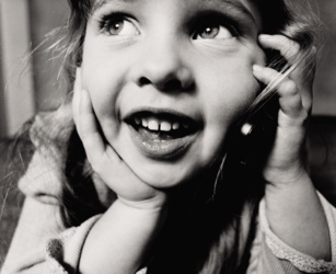 Niños y adolescentes presentan una app para denunciar el ciberacoso a través de los smartphones Niños y adolescentes presentan una app para denunciar el ciberacoso a través de los smartphones