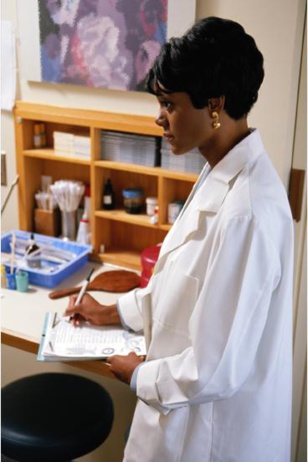 Valcrònic, el programa de la Agencia Valenciana de Salud y Telefónica, reduce en un 52% las visitas a urgencias de los pacientes crónicos Valcrònic, el programa de la Agencia Valenciana de Salud y Telefónica, reduce en un 52% las visitas a urgencias de los pacientes crónicos