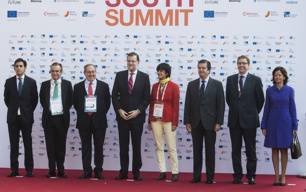 Telefónica OpenFuture_, protagonista en el South Summit'15, que reunió a más de 11.000 personas en torno a la innovación y el talento Telefónica OpenFuture_, protagonista en el South Summit'15, que reunió a más de 11.000 personas en torno a la innovación y el talento