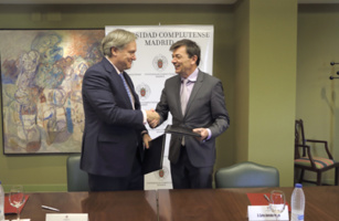 La Universidad Complutense de Madrid y Telefónica crean una cátedra sobre Educación Digital y 'Juegos Serios' La Universidad Complutense de Madrid y Telefónica crean una cátedra sobre Educación Digital y 'Juegos Serios'