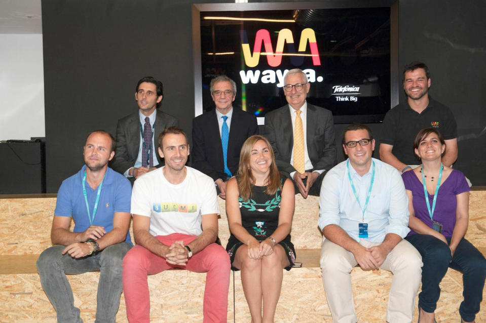 César Alierta visita a los ganadores de la reciente Wayra Week en la Academia de Madrid César Alierta visita a los ganadores de la reciente Wayra Week en la Academia de Madrid